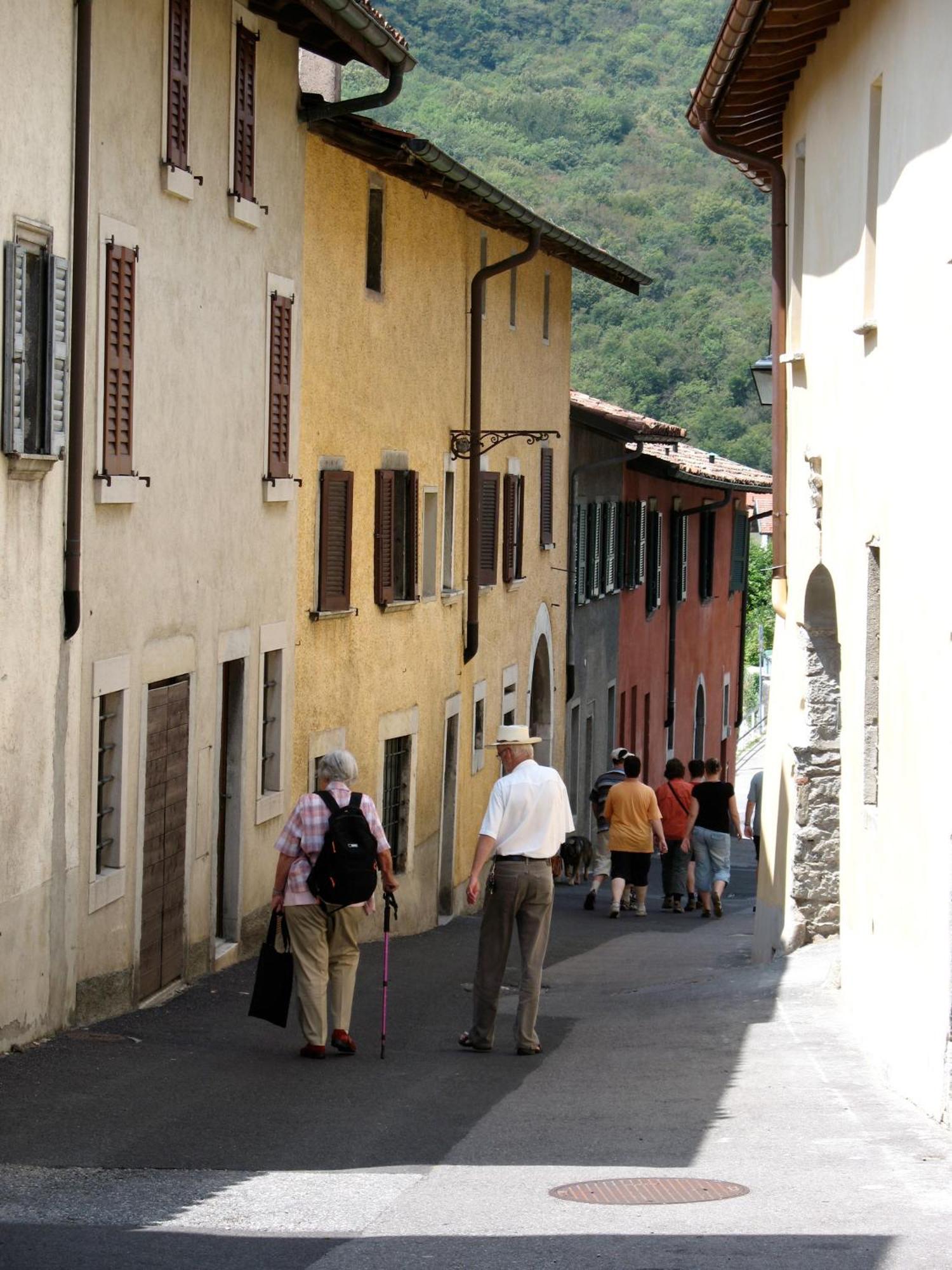 Charming B&B And Osteria La Crisalide Meride Exterior foto