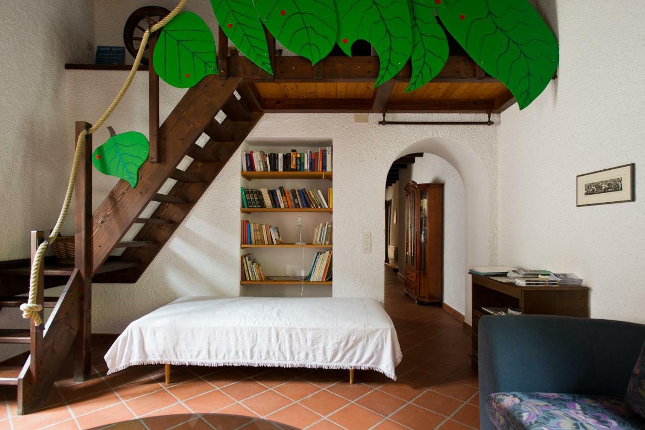 Charming B&B And Osteria La Crisalide Meride Exterior foto