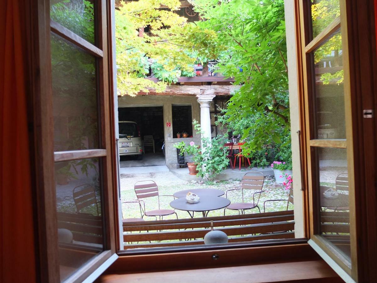 Charming B&B And Osteria La Crisalide Meride Exterior foto
